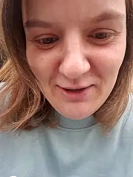 Snapshot of Cutegirlforyou chatting on November 5, 2025, 8:03 am Cutegirlforyou online show from November 5, 2025, 8:03 am