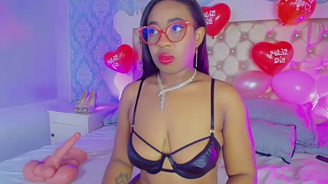 CaseyMoon online show from February 14, 2026, 12:35 pm