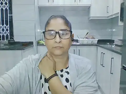 Snapshot of Indiankushy chatting on June 26, 2026, 4:55 pm Indiankushy online show from June 26, 2026, 4:55 pm