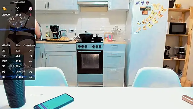 Nina Hopper online show from January 27, 2025, 11:54 am