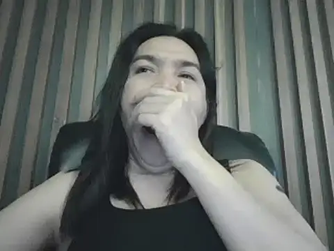 sara kimoo online show from March 22, 2025, 6:14 pm