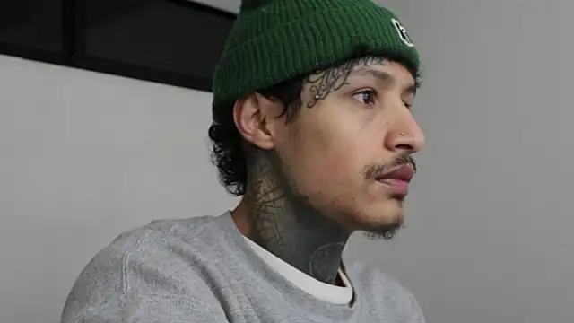 Snapshot of trieone chatting on January 17, 2025, 6:04 am trieone online show from January 17, 2025, 6:04 am