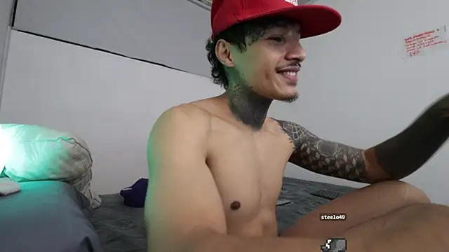 Snapshot of trieone chatting on March 7, 2025, 8:13 am trieone online show from March 7, 2025, 8:13 am