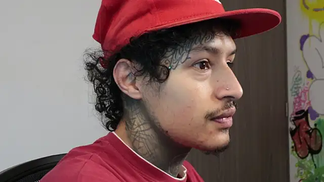 trieone online show from March 19, 2026, 1:37 pm