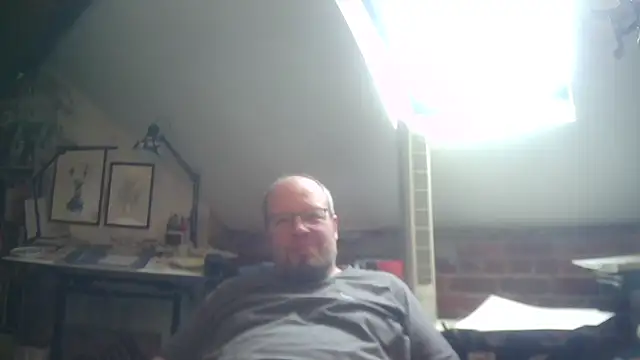 Snapshot of Bigreg001 chatting on November 23, 2025, 12:38 pm Bigreg001 online show from November 23, 2025, 12:38 pm