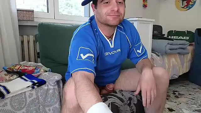Snapshot of Dharmare@xh chatting on April 18, 2026, 2:21 pm Dharmarexh online show from April 18, 2026, 2:21 pm