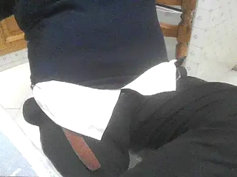 polloiw online show from January 11, 2025, 4:14 pm