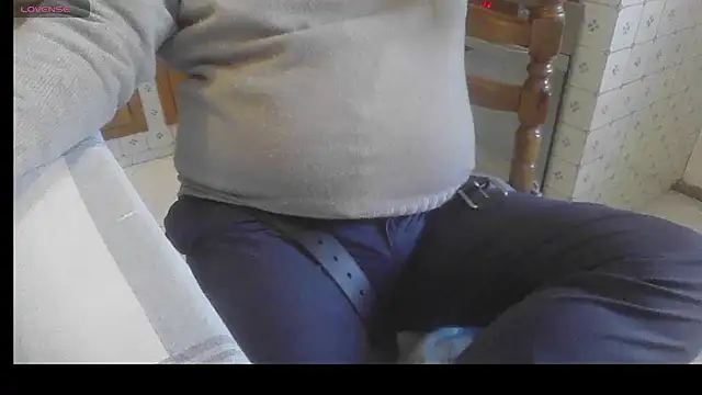 polloiw online show from February 2, 2026, 11:42 am