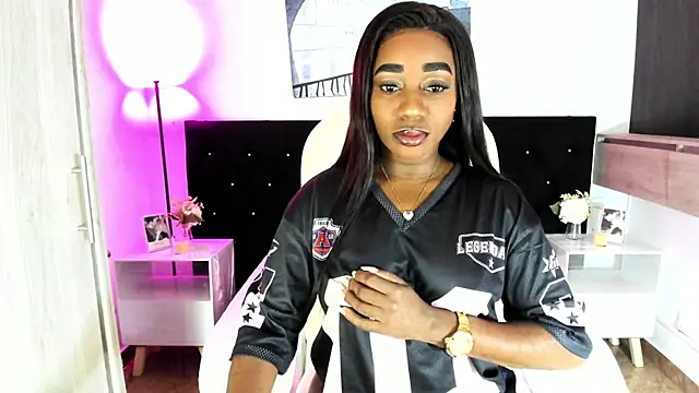 Snapshot of cristaaalclocks1 chatting on July 16, 2026, 1:28 pm cristaaalclocks1 online show from July 16, 2026, 1:28 pm