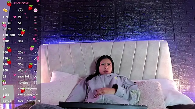 Snapshot of CATRINA_SEXXX chatting on February 26, 2025, 6:47 am CATRINA SEXXX online show from February 26, 2025, 6:47 am