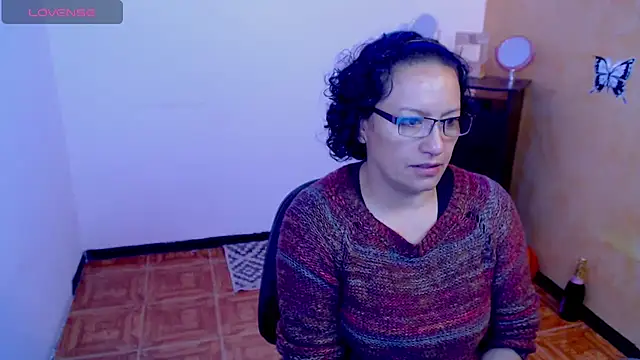 Snapshot of scarlet_wet chatting on December 4, 2024, 1:25 am scarlet wet online show from December 4, 2024, 1:25 am