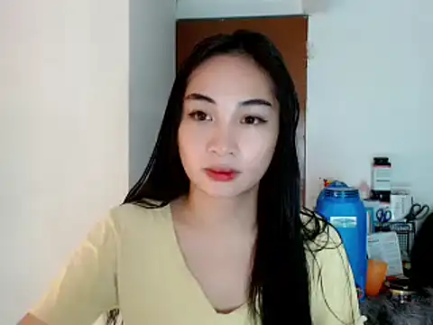 SweetLilly 18 online show from January 2, 2025, 11:31 am