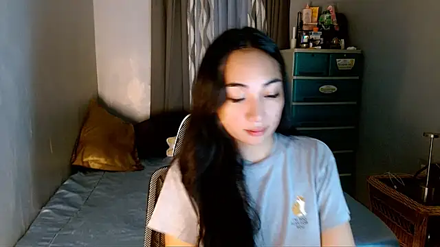 SweetLilly 18 online show from January 19, 2026, 3:10 am