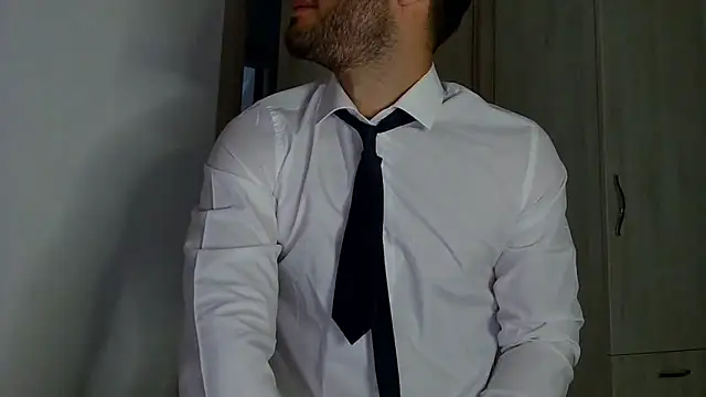 Justynn1 online show from September 26, 2025, 5:00 am