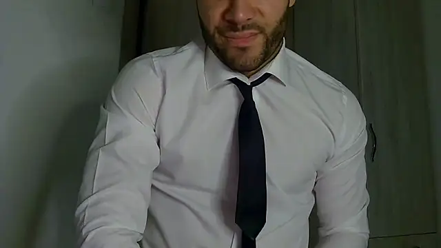 Justynn1 online show from December 5, 2025, 6:44 am