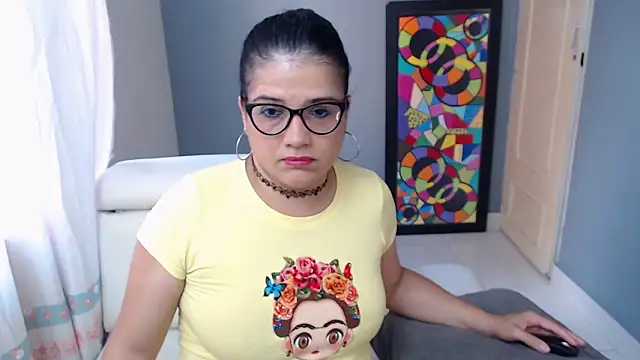 Snapshot of GlendaStarx chatting on March 19, 2026, 9:08 pm GlendaStarx online show from March 19, 2026, 9:08 pm