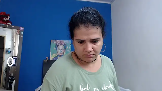 GlendaStarx online show from May 27, 2026, 2:19 am