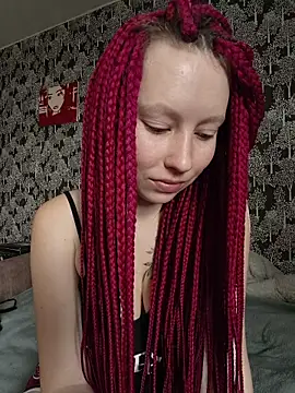 Snapshot of Frost_foxy chatting on February 9, 2026, 4:27 am Frost foxy online show from February 9, 2026, 4:27 am