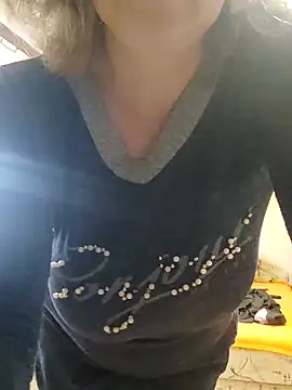 Elza01 online show from December 24, 2024, 7:17 am