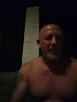 Snapshot of couple211 chatting on June 21, 2026, 3:09 am couple211 online show from June 21, 2026, 3:09 am