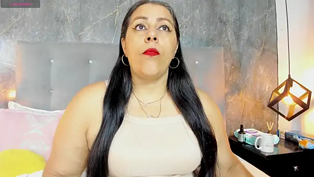 SexxyPamela online show from November 28, 2025, 8:00 pm