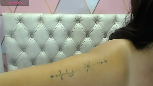 juliana diaz online show from March 15, 2025, 11:08 am