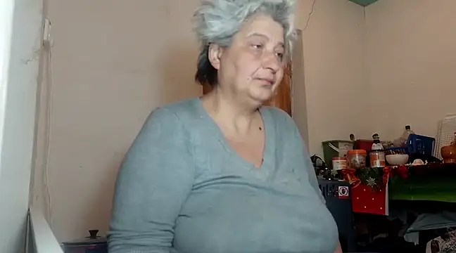 Snapshot of ExquisiteMature chatting on January 17, 2025, 11:06 am ExquisiteMature online show from January 17, 2025, 11:06 am