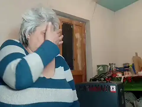 Snapshot of ExquisiteMature chatting on February 21, 2025, 10:37 pm ExquisiteMature online show from February 21, 2025, 10:37 pm