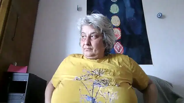 ExquisiteMature online show from April 24, 2026, 9:56 am