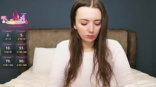 IamMolly online show from December 13, 2025, 9:42 pm