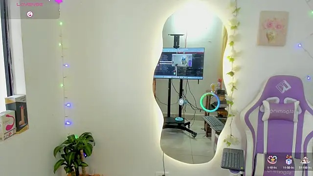 sofia gold  online show from September 11, 2025, 12:38 pm