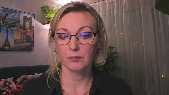 vanessa chat online show from January 14, 2025, 5:45 pm