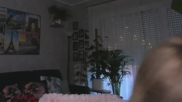 vanessa chat online show from January 15, 2025, 2:35 pm