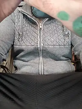 DarkDea online show from January 15, 2026, 2:32 pm