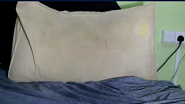 sweetchoco2020 online show from October 14, 2025, 1:39 am