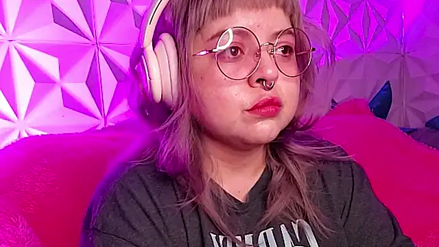 Satyn doll online show from November 7, 2025, 12:10 am