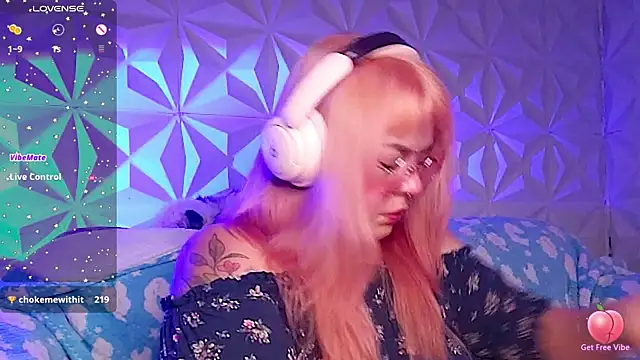 Satyn doll online show from March 22, 2026, 10:02 pm