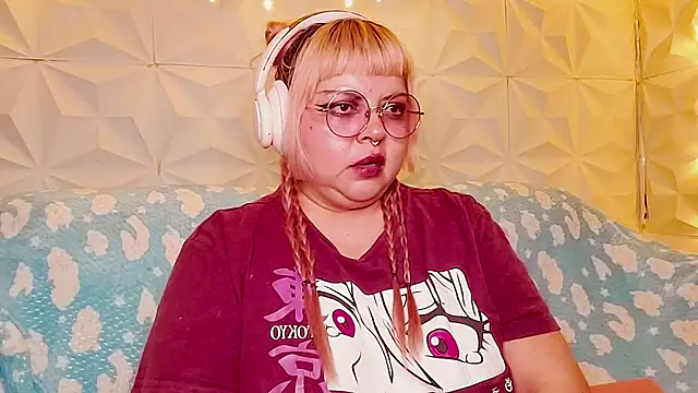 Satyn doll online show from May 15, 2026, 11:34 pm