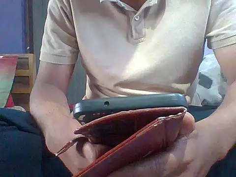 indianguy21 online show from February 2, 2026, 12:37 pm