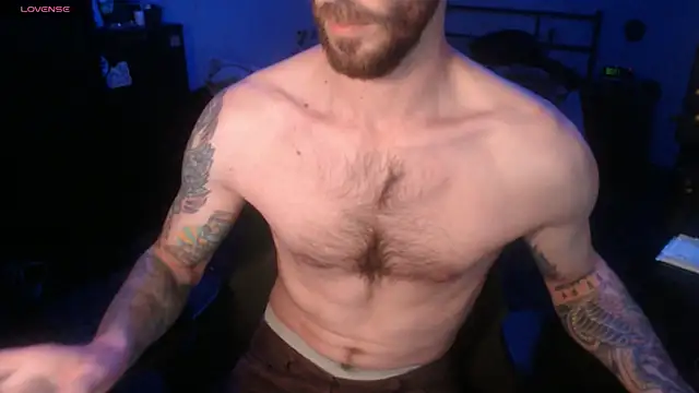 SexxxyLouis online show from October 28, 2025, 1:47 pm