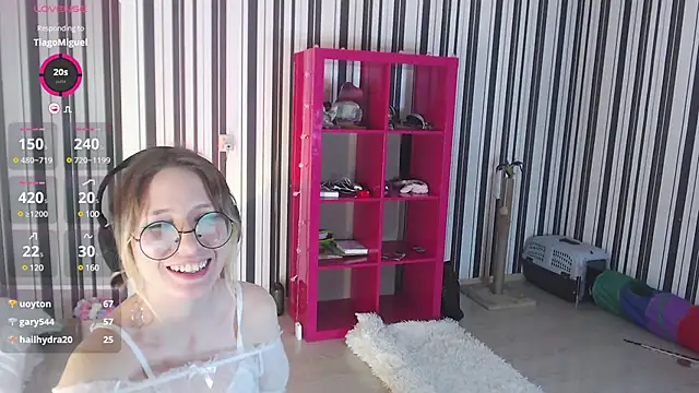  Hanna Moon  online show from January 27, 2025, 11:22 am