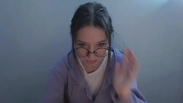  Hanna Moon  online show from December 18, 2025, 9:04 am