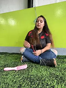milly cruz online show from June 12, 2026, 2:38 pm