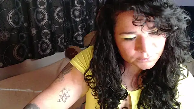 ANGELIQUE KLANE online show from May 13, 2026, 7:55 pm