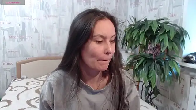 GinaQSoul online show from March 25, 2026, 10:21 am