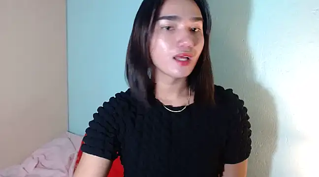 Snapshot of CasandraDiaz chatting on January 2, 2025, 3:48 am CasandraDiaz online show from January 2, 2025, 3:48 am