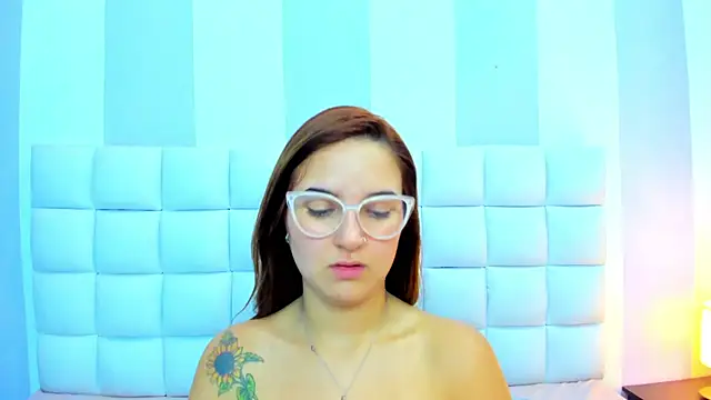 teresasroom  online show from January 31, 2026, 7:11 pm