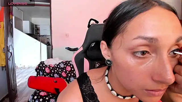 adrena 10 online show from February 18, 2026, 7:54 pm