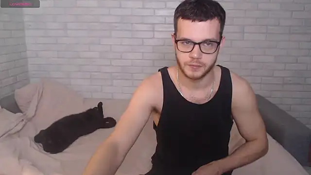 Alexxx horny online show from December 22, 2024, 11:11 am