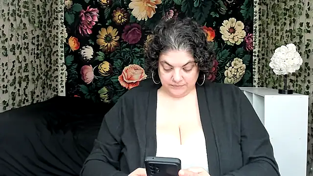 Snapshot of Exotic-Melons chatting on April 8, 2026, 6:08 pm Exotic-Melons online show from April 8, 2026, 6:08 pm